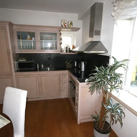 Villa Kase Nice Small
